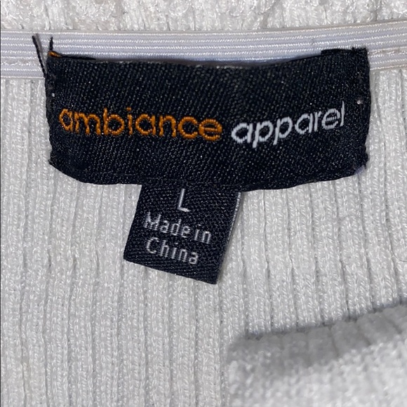 White String Top - Picture 7 of 7